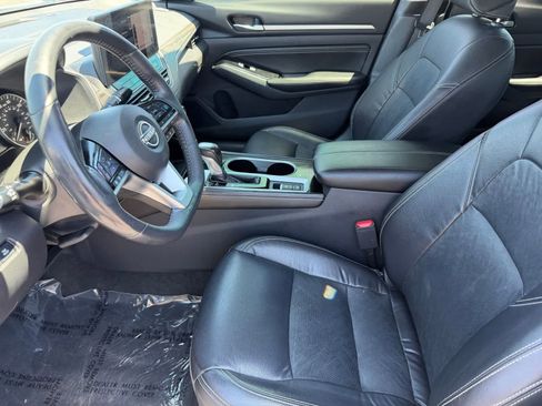 Certified 2023 Nissan Altima 2.5 SL FWD image 14