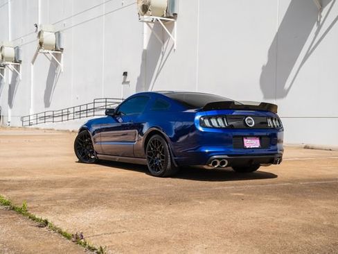 Used 2014 Ford Mustang GT Premium w/ Comfort Package image 20