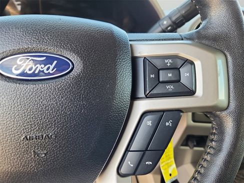 Used 2019 Ford F250 Lariat w/ Lariat Value Package image 20