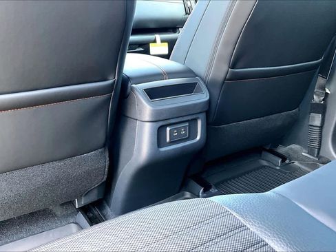 New 2026 Nissan Pathfinder Rock Creek image 19