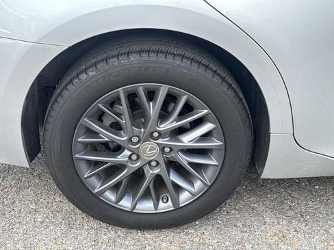 Used 2018 Lexus ES 350 w/ Premier Package image 5