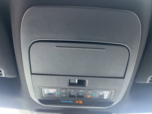 Used 2022 Ford F150 XLT w/ Equipment Group 302A High image 33