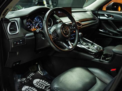 Used 2022 MAZDA CX-9 Touring w/ Touring Premium Package image 9