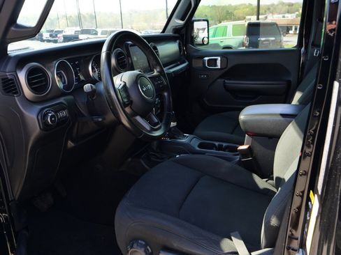 Used 2021 Jeep Wrangler Unlimited Sport w/ Sun And Sound Package AWD/4WD image 2