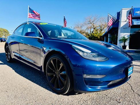 Used 2018 Tesla Model 3 Long Range image 7