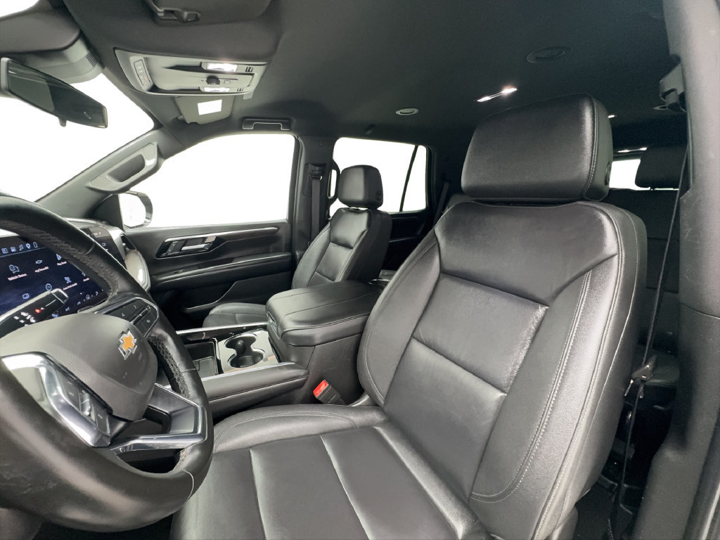 Used 2025 Chevrolet Tahoe LT RWD image 25