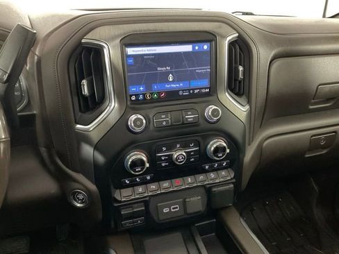 Used 2021 GMC Sierra 2500 Denali w/ Denali Ultimate Package image 16