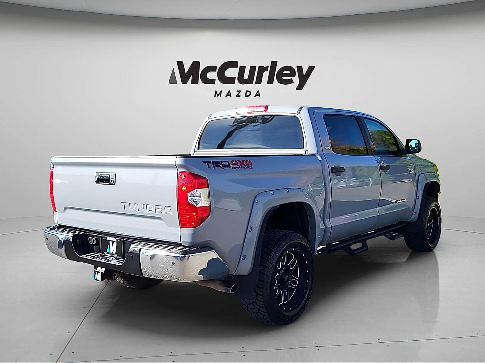 Used 2021 Toyota Tundra SR5 AWD/4WD image 7