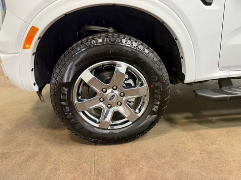 Used 2025 Ford Ranger Lariat w/ Advanced Towing Package image 88