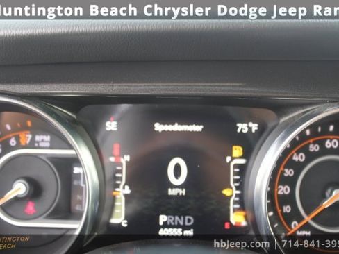 Used 2021 Jeep Wrangler Unlimited Sahara image 18