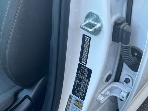 Used 2025 Kia K4 LXS image 28