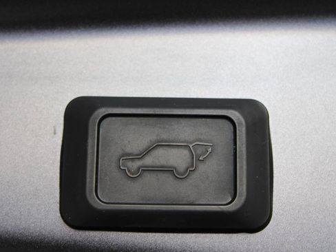 Used 2023 Toyota RAV4 XSE w/ Weather Package AWD/4WD image 40