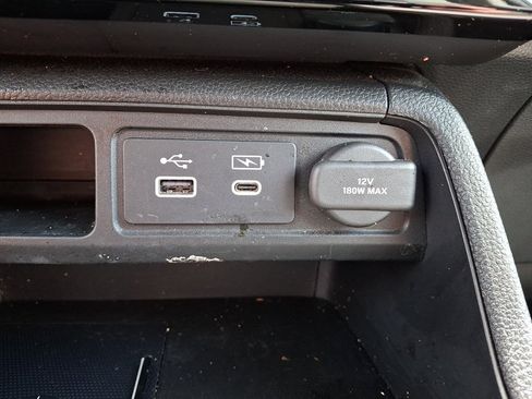 Certified 2025 Honda Pilot EX-L image 27