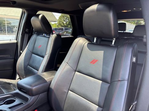 Used 2023 Dodge Durango R/T w/ Tow 'N Go Package AWD/4WD image 19
