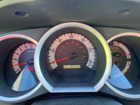 Used 2015 Toyota Tacoma 2WD Access Cab image 22