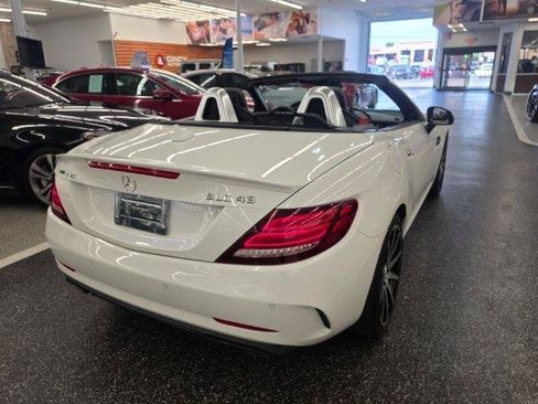 Used 2017 Mercedes-Benz SLC 43 AMG image 10