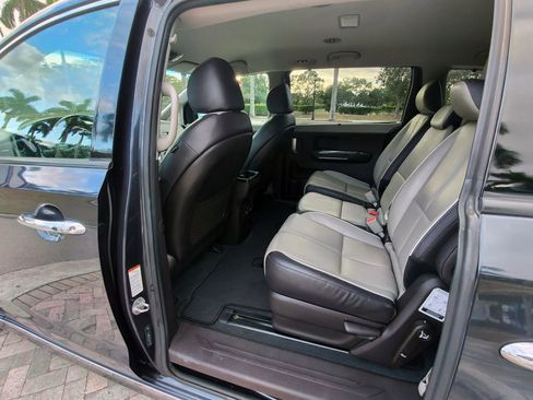Used 2016 Kia Sedona SX Limited image 10