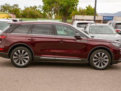 Used 2020 Lincoln Corsair Reserve w/ Equipment Group 201A AWD/4WD image 4