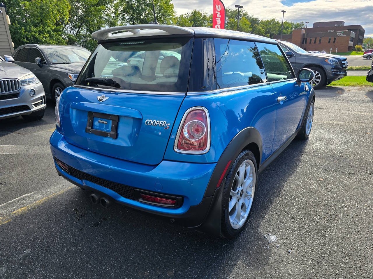 Used 2012 MINI Cooper S FWD image 3