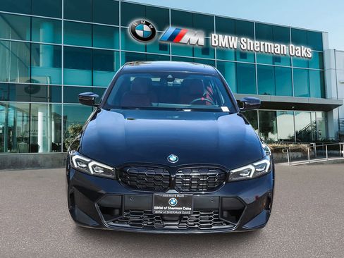 Used 2025 BMW M340i w/ Premium Package image 2