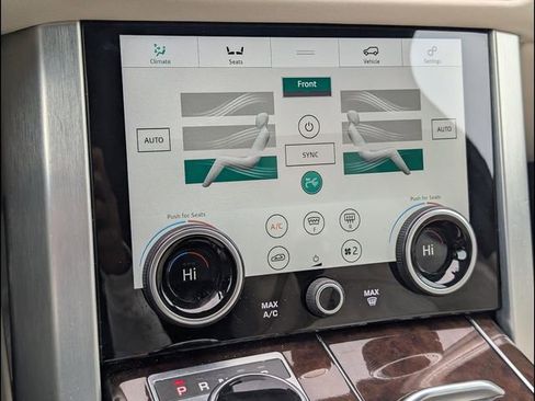 Used 2020 Land Rover Range Rover Long Wheelbase Autobiography image 16