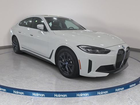 Certified 2023 BMW i4 eDrive35 RWD image 3