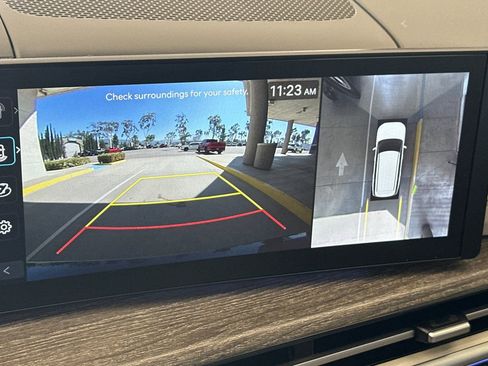 Used 2024 Hyundai Santa Fe Limited image 19