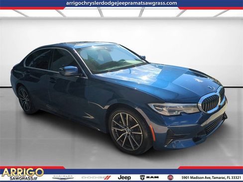 Used 2022 BMW 330i Sedan w/ Convenience Package image 1
