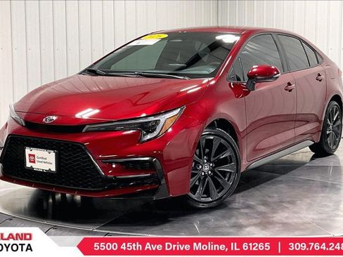 Certified 2026 Toyota Corolla SE FWD image 1