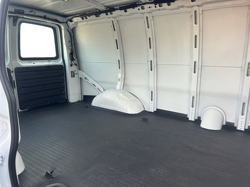 New 2025 Chevrolet Express 2500 Work Van w/ Driver Convenience Package image 20