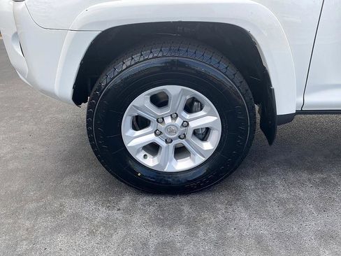 Certified 2023 Toyota 4Runner SR5 Premium w/ Moonroof Package image 8