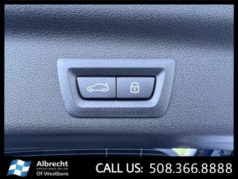 Used 2026 BMW X1 xDrive28i w/ Technology Package AWD/4WD image 17