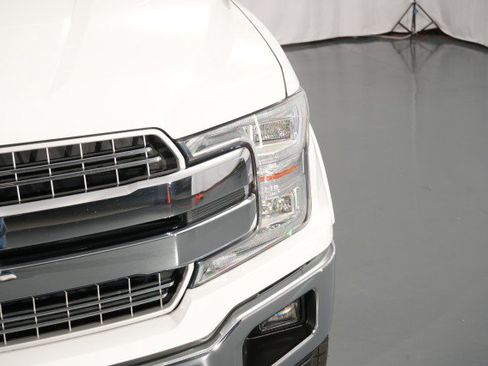 Used 2020 Ford F150 Lariat w/ Equipment Group 502A Luxury AWD/4WD image 8