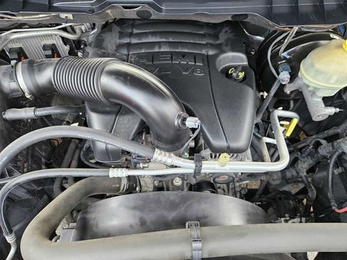 Used 2016 RAM 1500 Express image 29