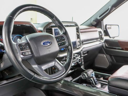 Used 2023 Ford F150 Lariat image 24
