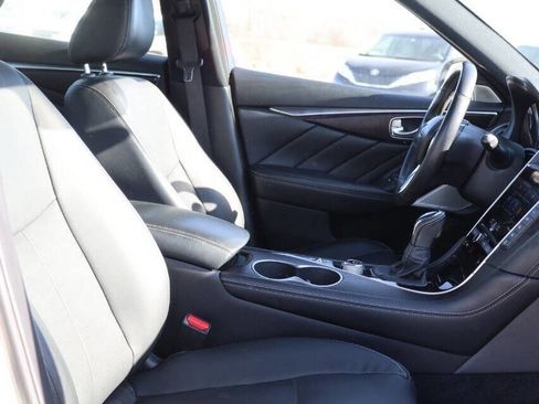Used 2022 INFINITI Q50 Sensory image 15