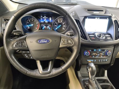 Used 2018 Ford Escape Titanium w/ Ford Safe & Smart Package AWD/4WD image 22