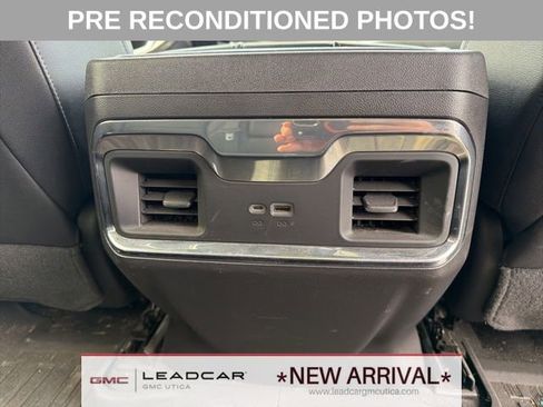 Used 2023 GMC Sierra 1500 SLT w/ SLT Premium Package AWD/4WD image 16