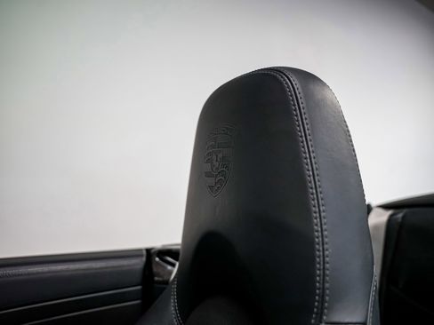 Used 2012 Porsche 911 Turbo image 19