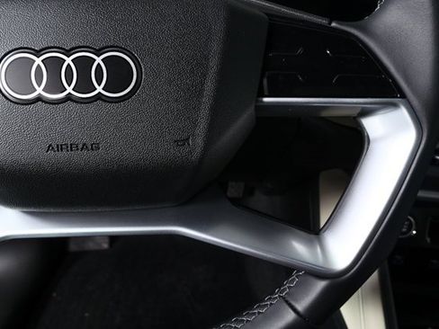 Certified 2025 Audi Q5 Premium w/ Convenience Package image 10