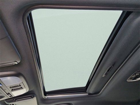 Used 2024 Subaru Crosstrek 2.5i Wilderness w/ Wilderness Package image 19