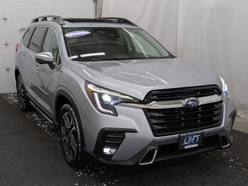 Used 2023 Subaru Ascent Touring image 37