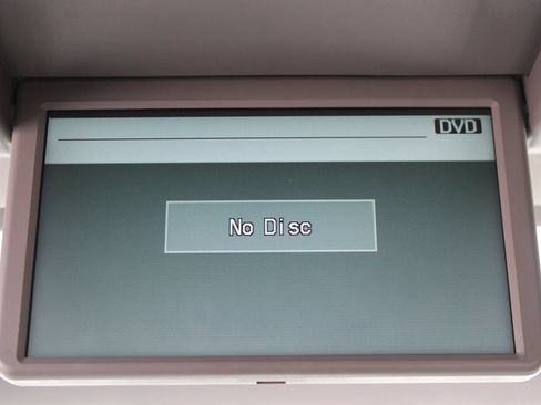 Used 2015 Honda Pilot Touring image 22