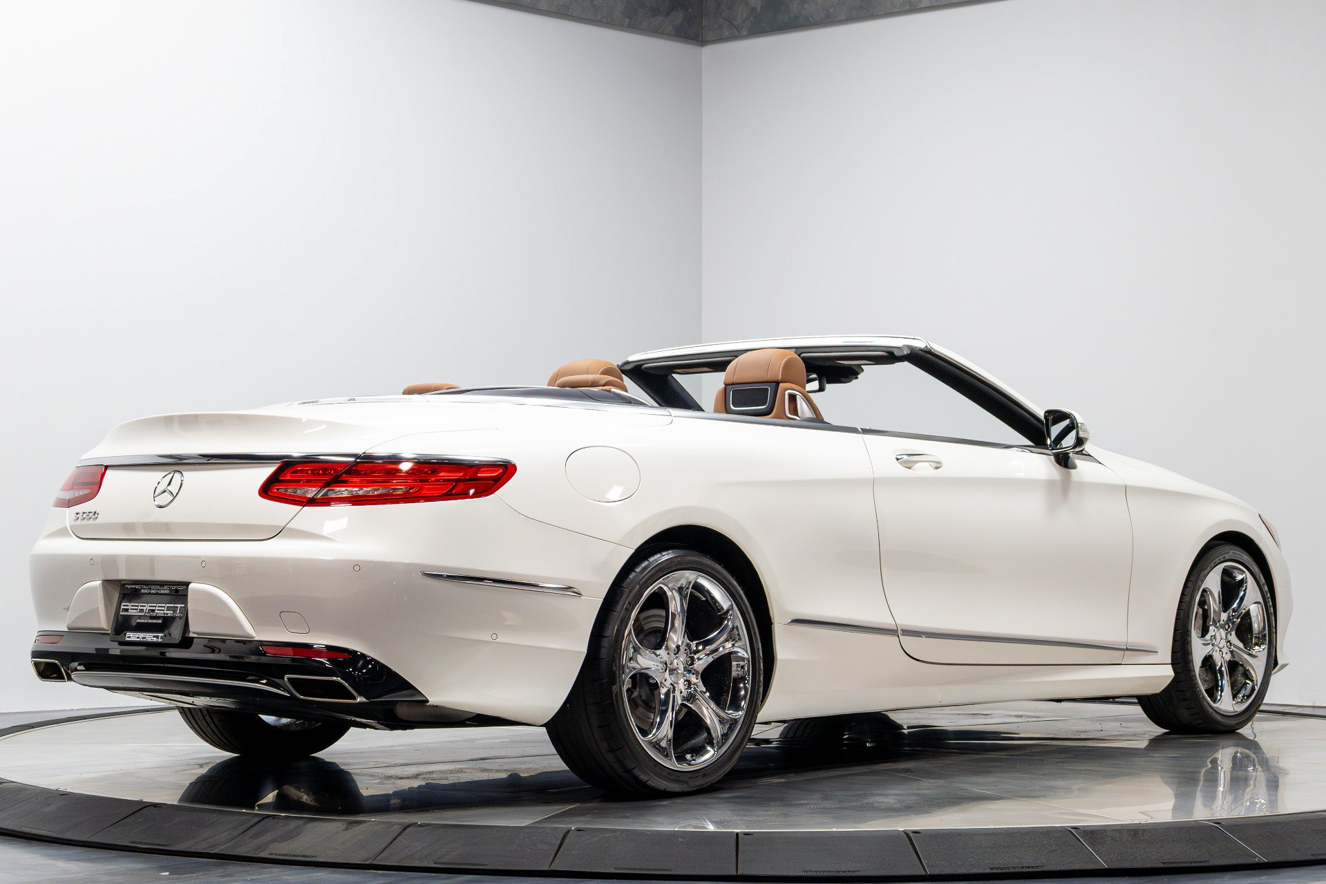 Used 2017 Mercedes-Benz S 550 Cabriolet image 14