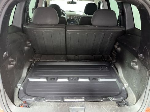 Used 2008 Chevrolet HHR LT FWD image 25