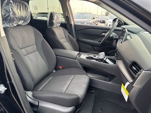 New 2026 Nissan Rogue SV image 11