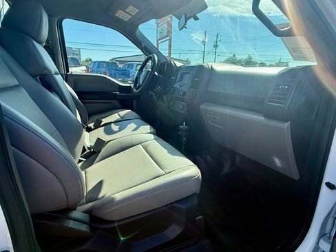 Used 2018 Ford F150 XL w/ Heavy-Duty Payload Package AWD/4WD image 14