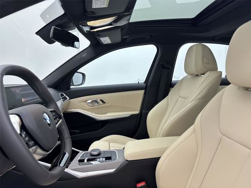 New 2026 BMW 330i xDrive Sedan w/ Parking Assistance Package image 24