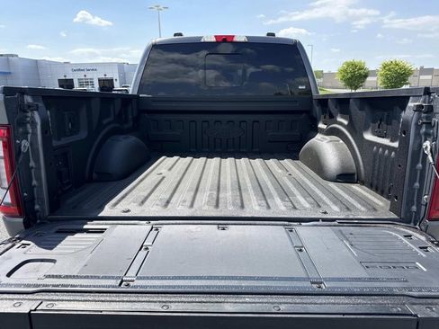 Used 2022 Ford F150 Platinum w/ Equipment Group 701A High AWD/4WD image 21