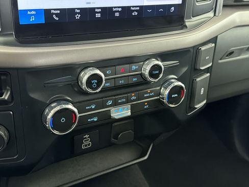 Used 2025 Ford F150 XLT w/ Equipment Group 301A Standard RWD image 19